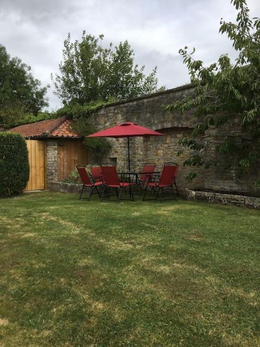 The Hole In The Wall, Midsomer Norton, Nr & Longleat Holiday home