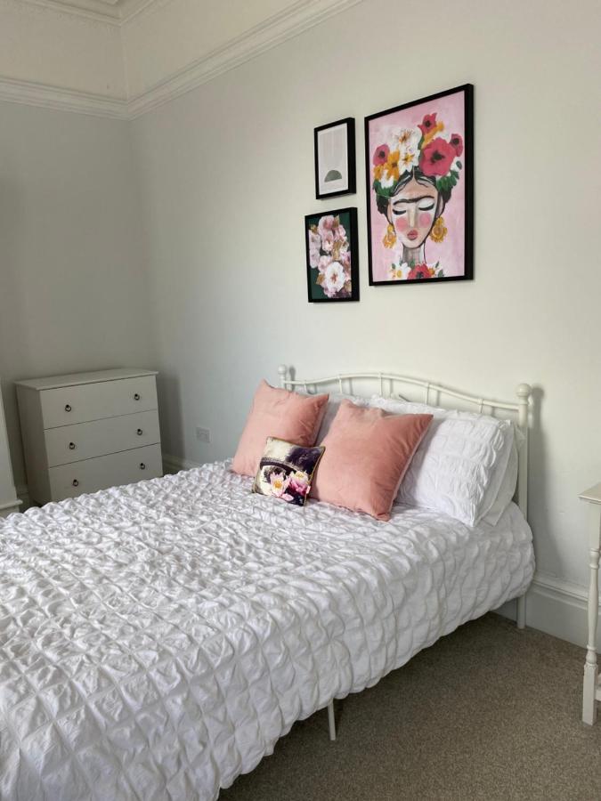 The Hole In The Wall, Midsomer Norton, Nr & Longleat Bath