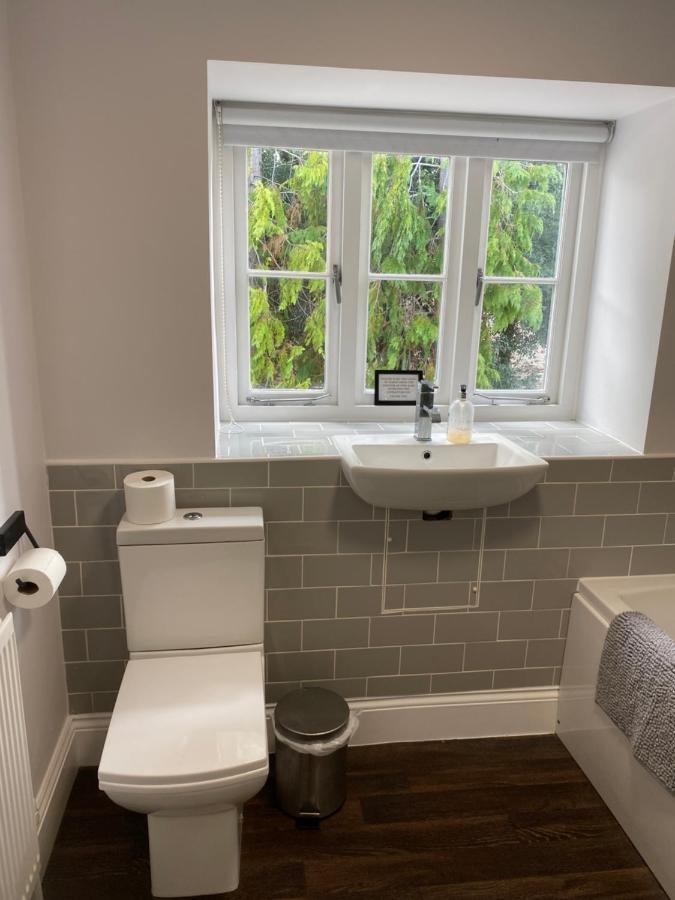 The Hole In The Wall, Midsomer Norton, Nr & Longleat Bath