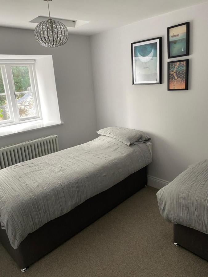 The Hole In The Wall, Midsomer Norton, Nr & Longleat Bath
